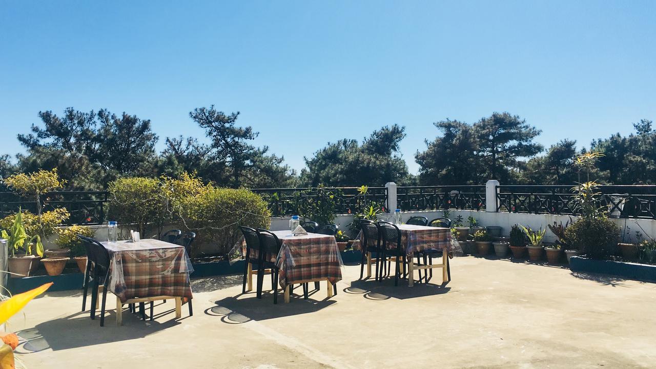 Orange Homestay Shillong Eksteriør billede